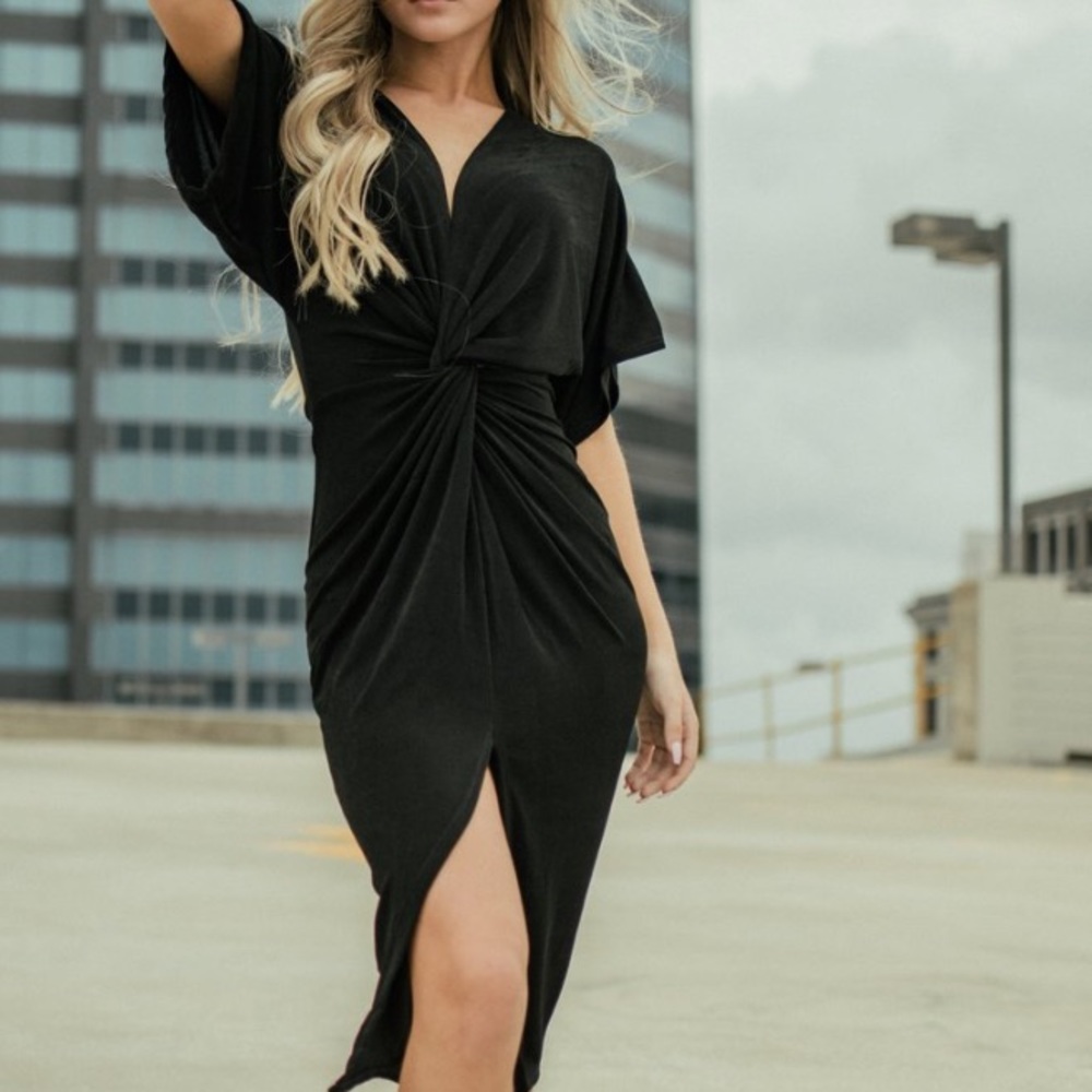 FASHION NOVA black dress size XS